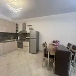 I Ii *
