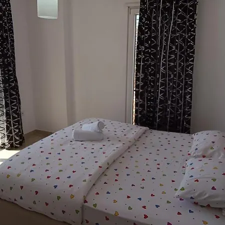 Apartamento I Ii Tirana